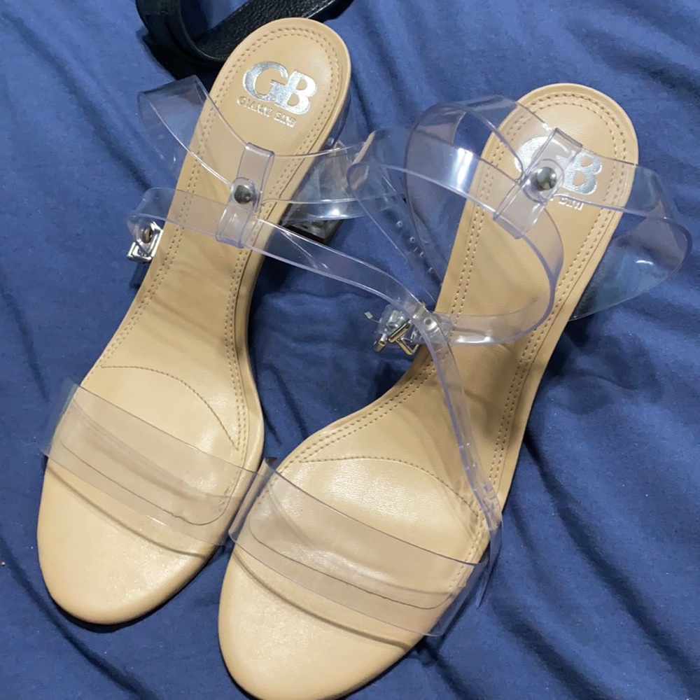 Gianni Bini clear chunky heel